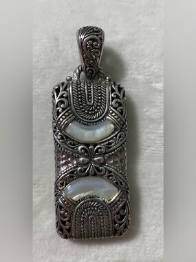 Sarda .925 Sterling Silver White Mother-of-Pearl  Filigree Pendant